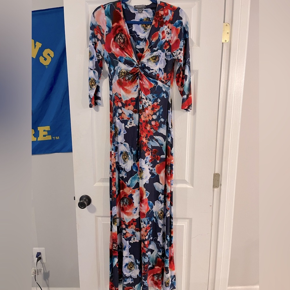 A Pea In The Pod Floral Maternity Dress